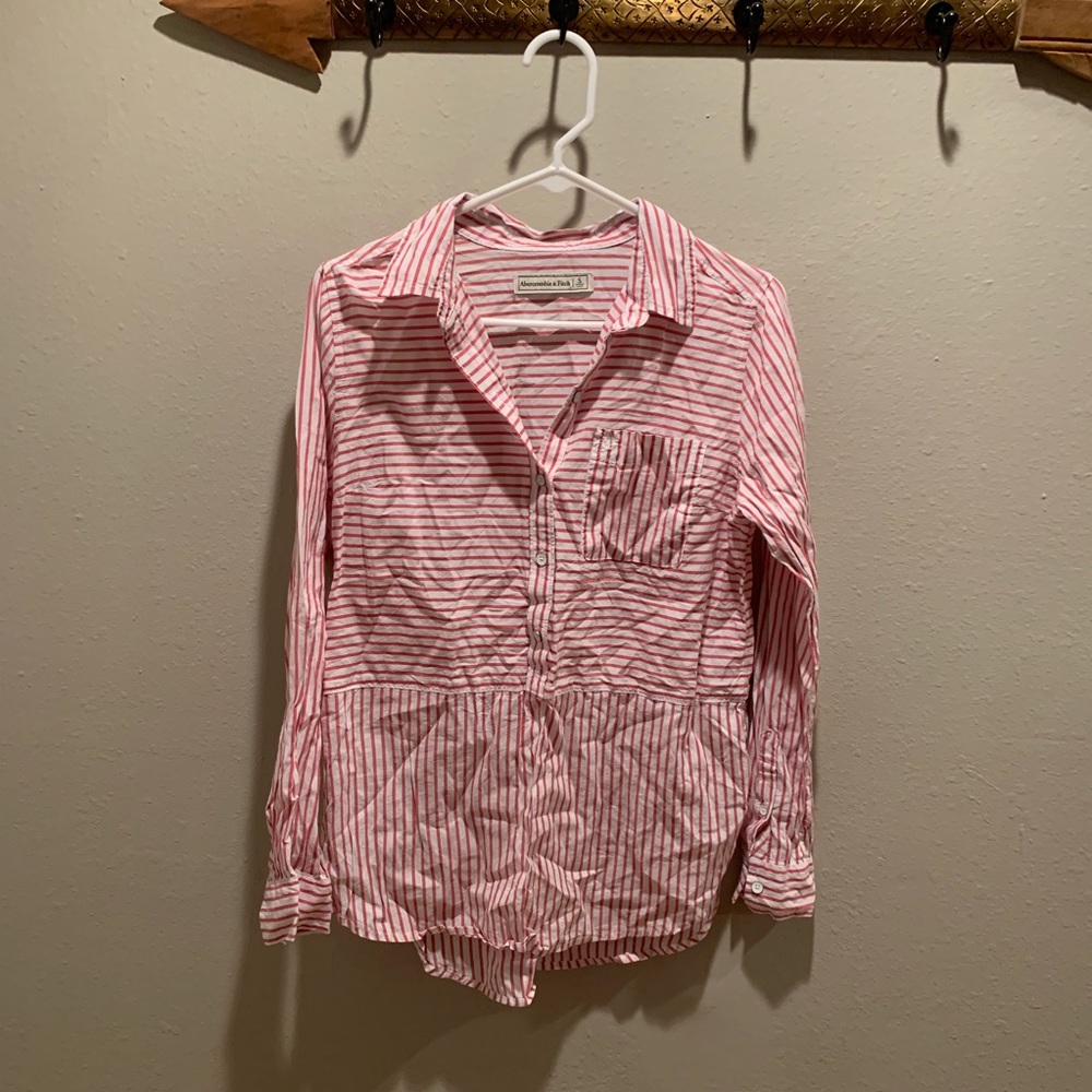 Abercrombie and Fitch top